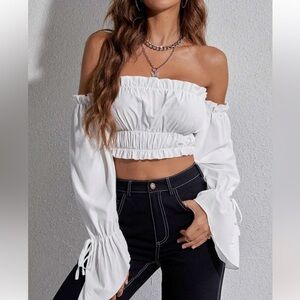 White Off-Shoulder Long Sleeve Ruffled Crop Top Size L NWT